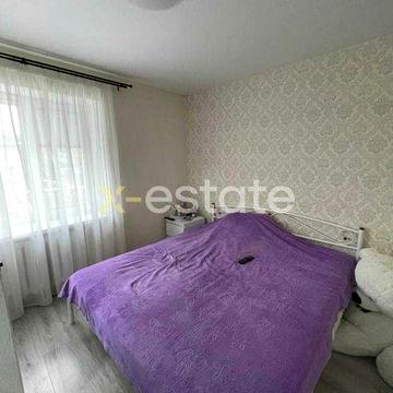 Продам квартиру в Індустріальному районі