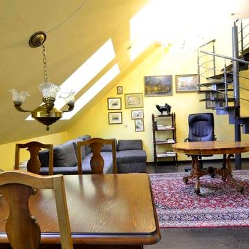 3кімн дворівнева квартира, центр, пр. Свободи