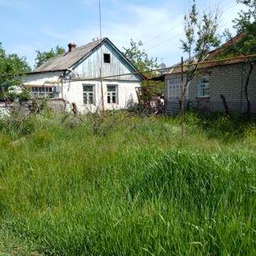 Продам дом под реконструкцыю в Солоницевском Отг (п.Пересечное)