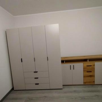 Повітряна вул., 56