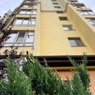 2кім в ЗДАНОМУ обжитому будинку