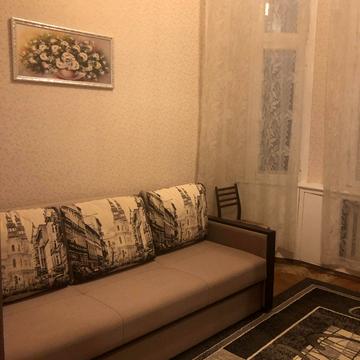 Чеховський пров., 11