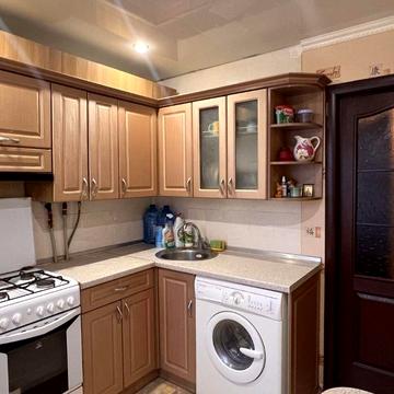 Продам 3х кімн. в центрі, р-н Воскресенської