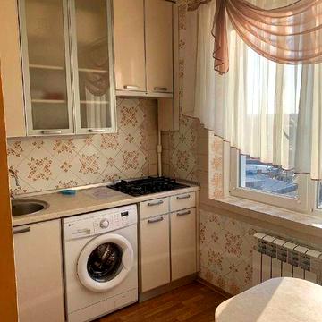 Аренда 2к.кв Героев Труда