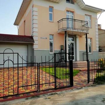 Оренда котеджу бізнес-класу в Новій Богданівці, цілодобова охорона!
