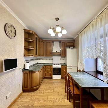 3к квартира , вул Новомістенська