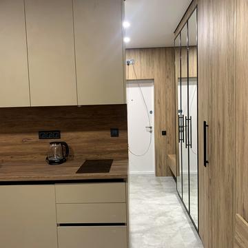 Михайла Грушевського вул. (Карла Лібкнехта), 18/1