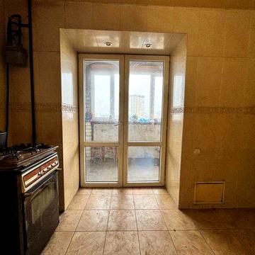 Стара Дарниця. 3-х кімн. в цегляному будинку 2000 р. Терміново!