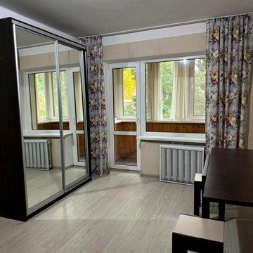 Продам 1-к квартиру Святошинский Покотила 3б