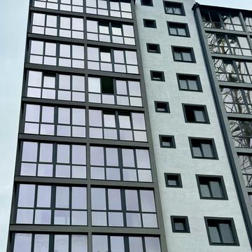 Тернопільська вул., 42