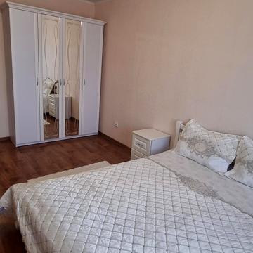 Ревуцького вул., 54