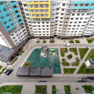 Академіка Заболотного вул., 15-Б