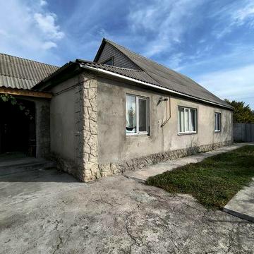 Продам дім в Курилівці