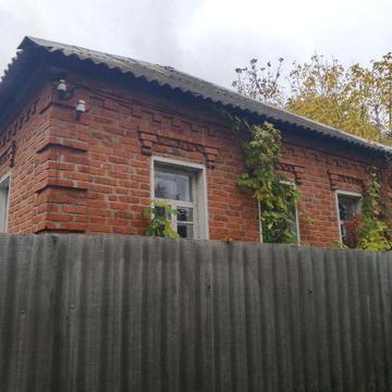 Продаю кирпичный дом в живописном р-не возле г.Мерефа выход в лес