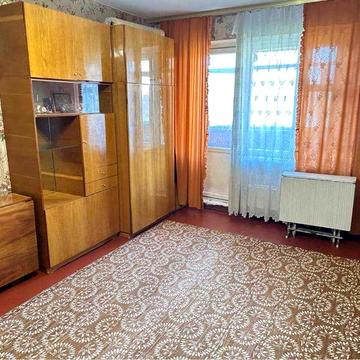 Здається в оренду трикімнатна квартира в районі П’яти Кутів!