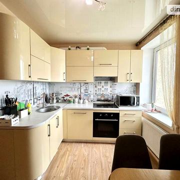 Продаж 3к Квартира Центральний бульвар