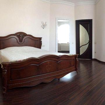Сдам ЕВРОДВУШКУ уЛ Дерибасовская ЦЕнтр Тц Афины ВАРИАНТЫ