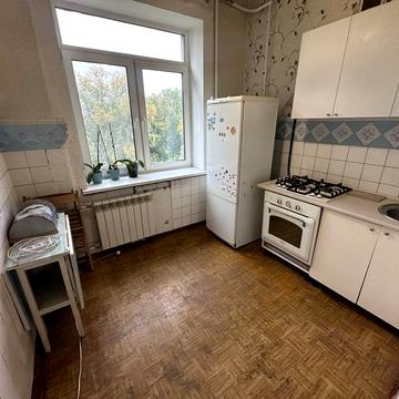 Продам двохкімнатну квартиру. Дарницький, Сімферопільська 7/2, дарниця