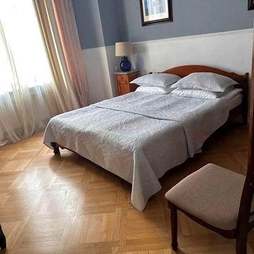 Здам квартиру бічна пр.Свободи центр біля оперного
