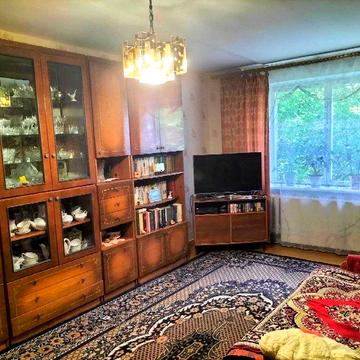 Продаж 3к квартири 64 кв. м на вул. Ярослава Мудрого 51