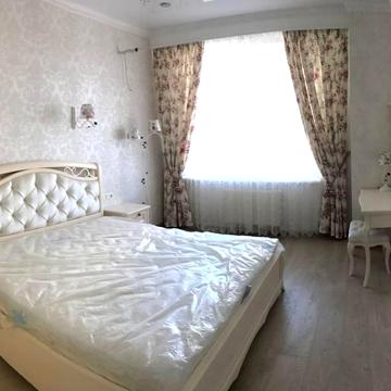 Незалежності вул., 8Б