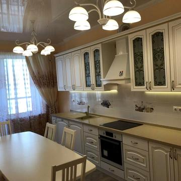 Незалежності вул., 8Б