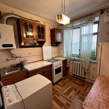 Ярослава Гашека вул., 17