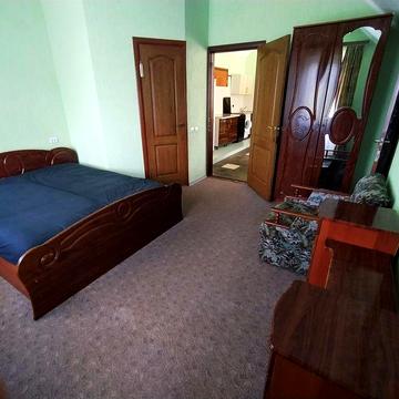 Здаю 3кім.квартиру у приватному будинку с. Пухівка
