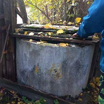 Будинок в селі з городом