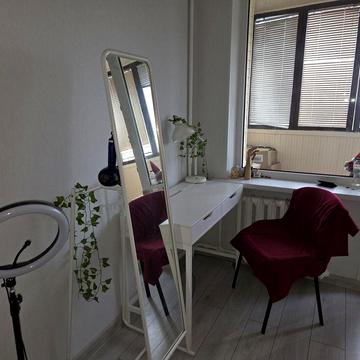 Квартира біля метро, вул. Малишко, 23