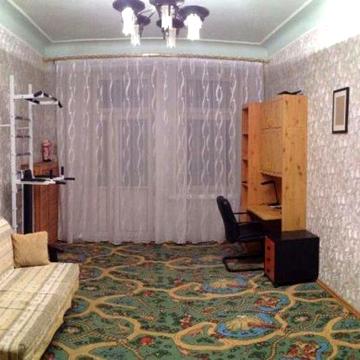 Продам 3-комнатную квартиру возле Парка Горького, ул. Мироносицька 91