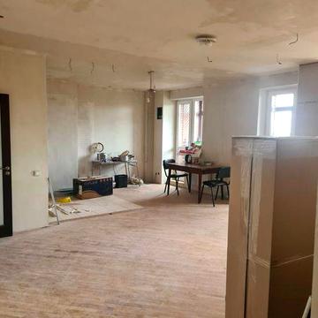 Продаю 3-к кімнатну квартиру 107 м² на Олексіївці