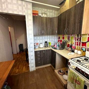 Продам 2-кімнатну квартиру смт Есхар