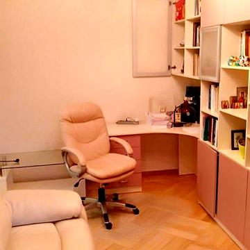 Продам 2к квартиру с евроремонтом ул. Деревянко