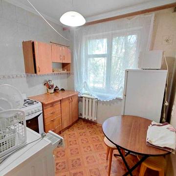 Черемушки\Филатова 1к квартира на 2\5 этаже балкон вся быттехника