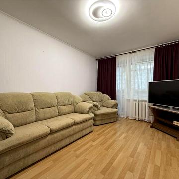 Актуально!!! 2 ком. Тополь 2/7а