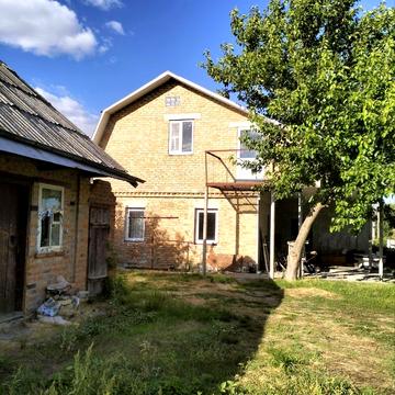 Комунарська