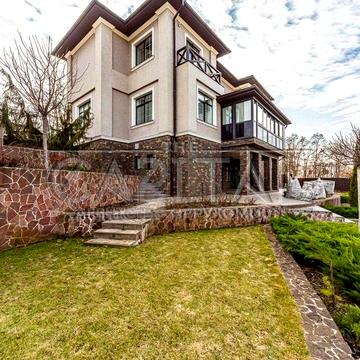 Продаж / Будинок / 450 м2 / Віта-поштова / вул. Звенигородська