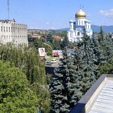 Продаж двокімнатної квартири в Ужгороді.