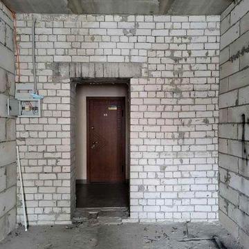 Продам 2-кімнатну студію 81 м², Салтівка, вул. Василя Стуса 21