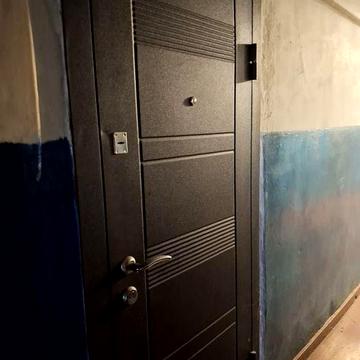 Продам малосемейку.Аврора