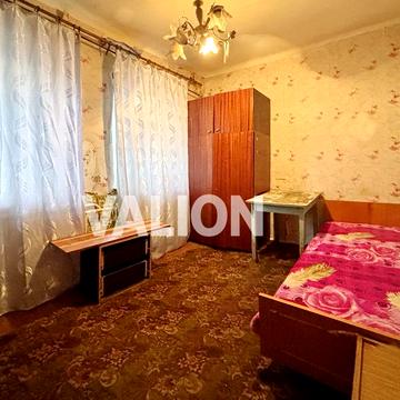 Доківська вул., 7