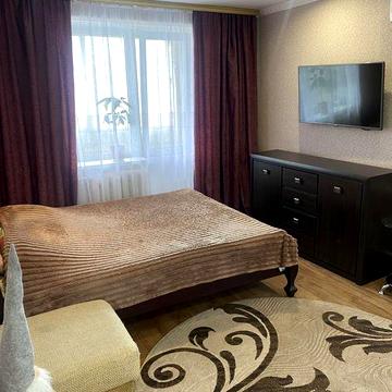 Продам 3 кімнатну квартиру 82мкв