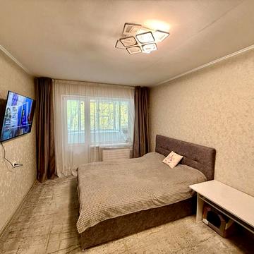 2 кімнатна кв з ремонтом по вул. Вороніна