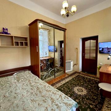 Оренда гарної квартири в центрі міста по вул. Шолом-Алейхема