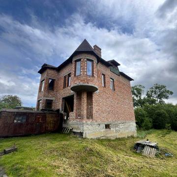 Продається сучасний комфортний житловий будинок в Моршин