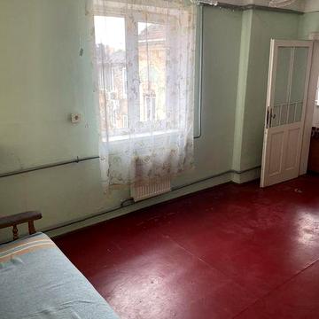 Довгострокова оренда 1кім квартири у Центрі