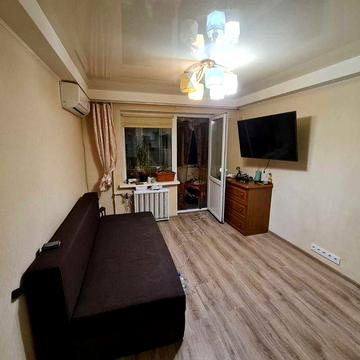 Продам 2кім. квартиру, Бестужева 32, цегляний будинок, спецпроект