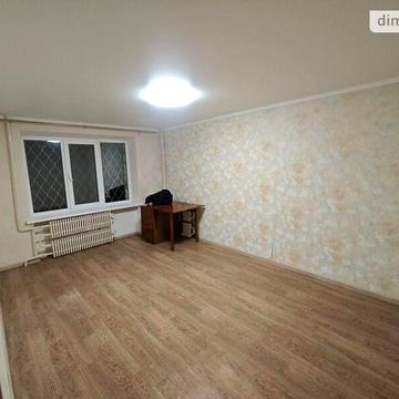Продаж 3к Квартира Незалежності (Ватутіна) проспект