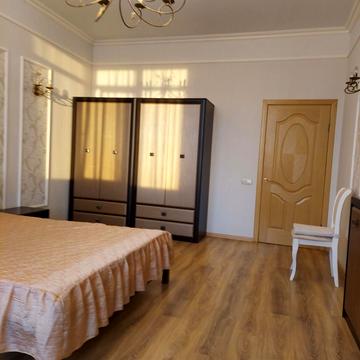 Генерала Шаповала вул. (Механізаторів), 2